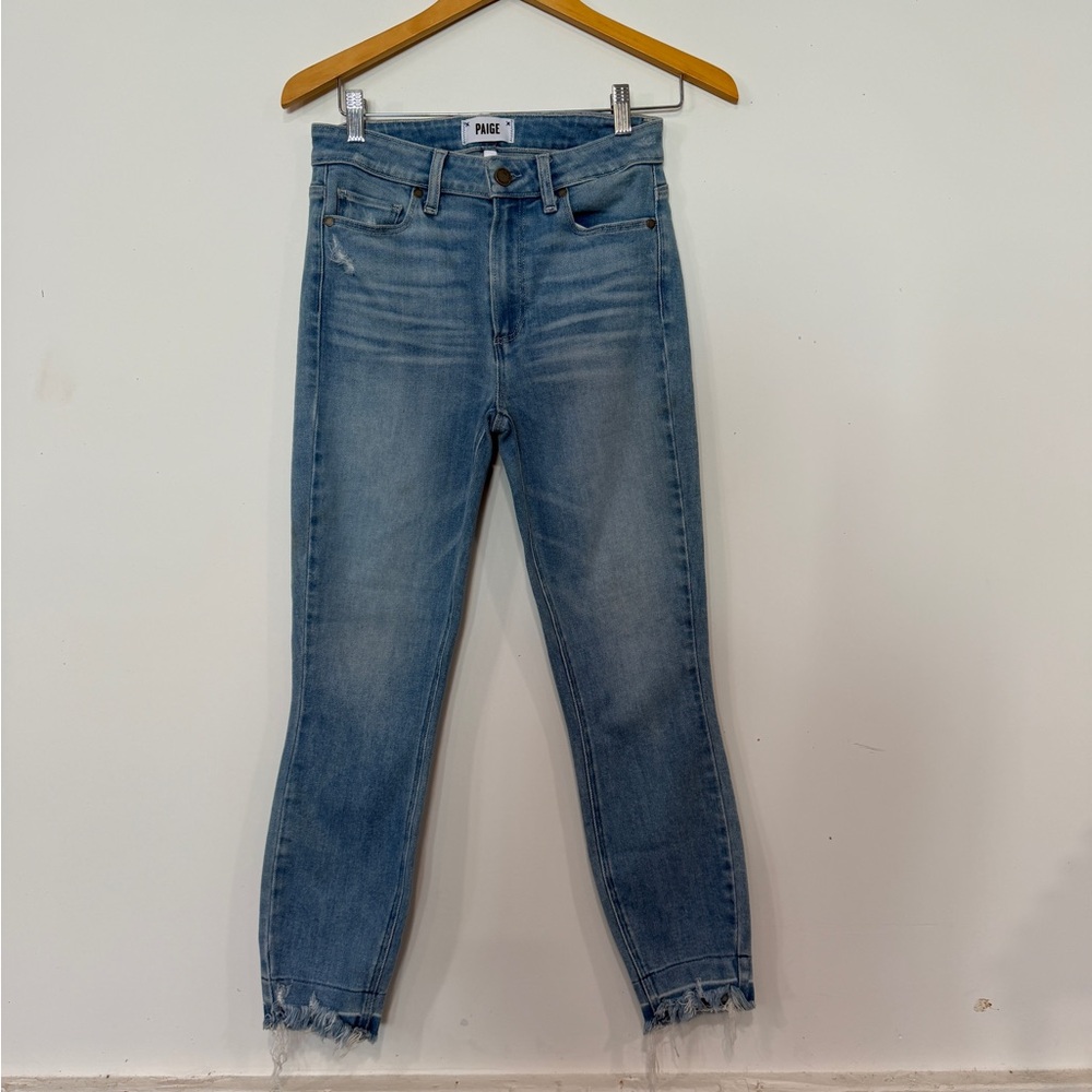 PAIGE Light Wash Ankle Crop Jeans - Faded Blue